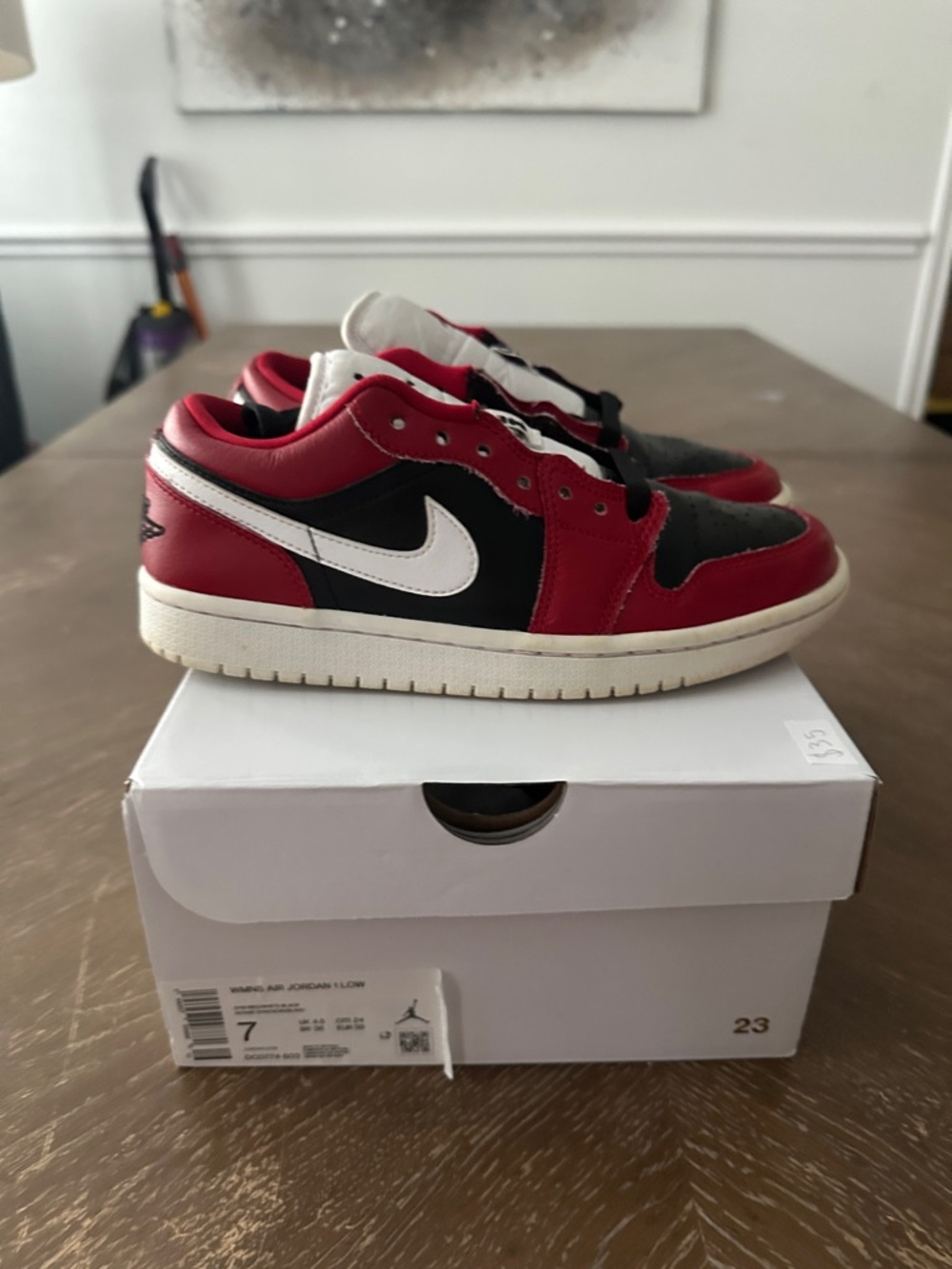 Jordan 1 low size 7 W